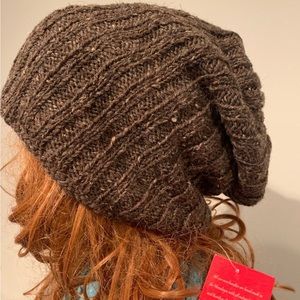 Handmade Himalayan wool neck gator, woolen slouchy hat, woolen headband New